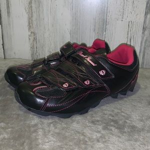 1024 Pearl Izumi W All-Road Bicycling Shoes